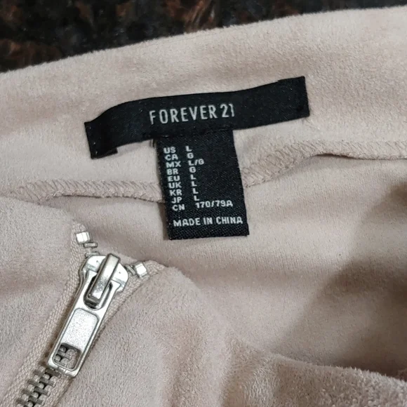 Forever 21 mini skirt - Picture 4 of 4